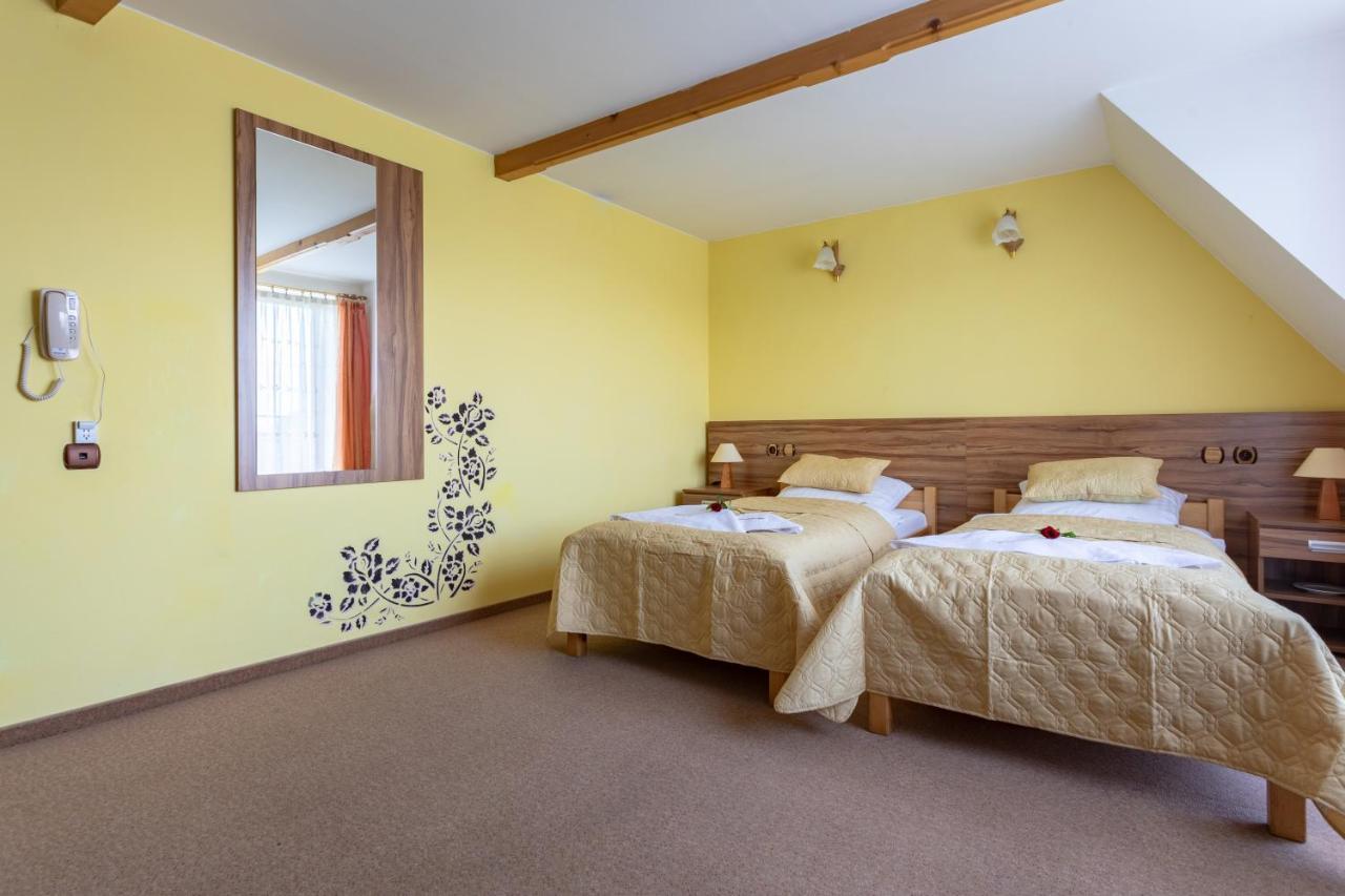 Hotel Goralski Raj 노비 타르그 외부 사진